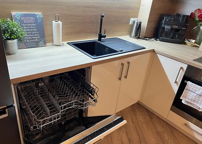 Marijas With Comfort For 5 *